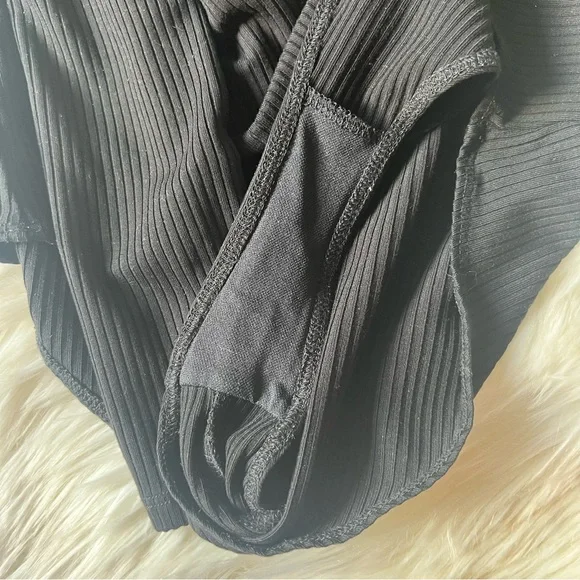 Reformation Gaia Black Bodysuit Long Sleeve Size Large - Picture 7 of 8